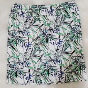 Saint tropez west pattern mini skirt. Size 6